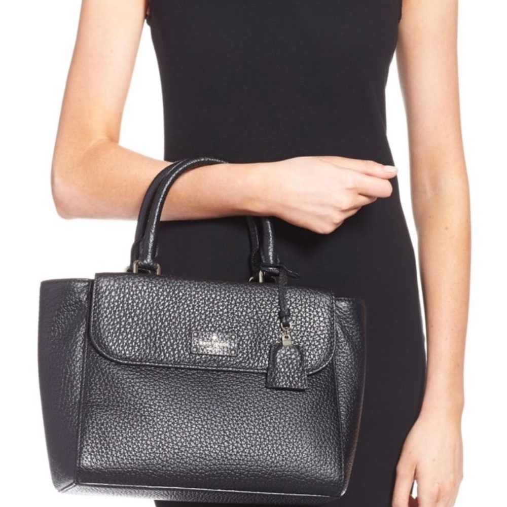 Kate Spade black purse perfect condition